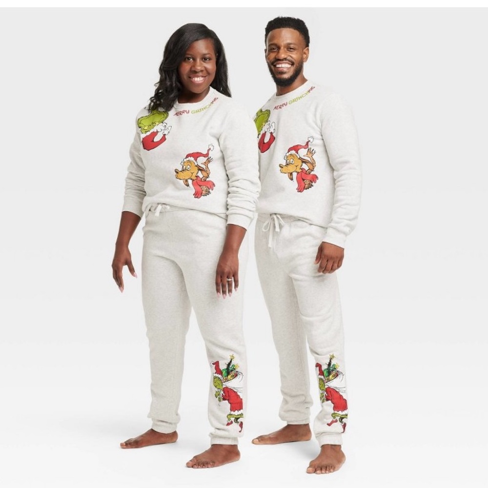 NEW WITH TAGS target grinch sweatshirt